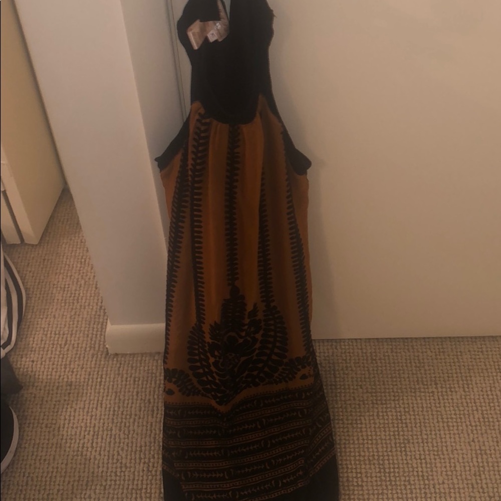 brown/tan dress